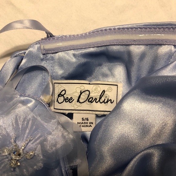 Strapless short prom dress w flower appliqués - Picture 6 of 6